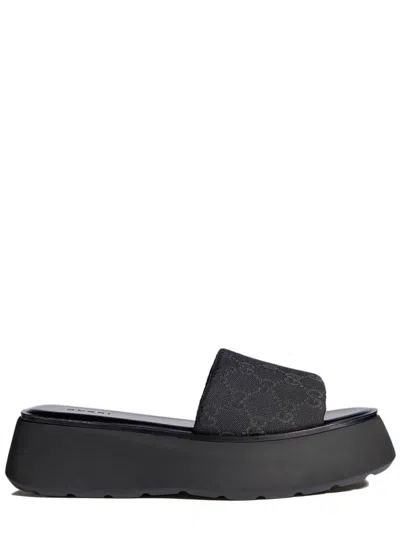 Gucci Flatform Slide Sandals In Black