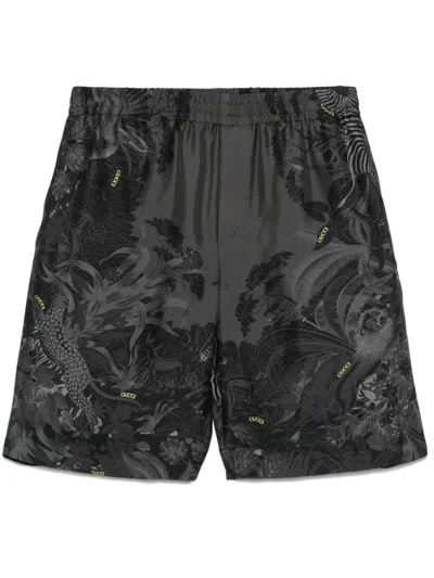 Gucci Flora And Fauna-print Shorts In Grey