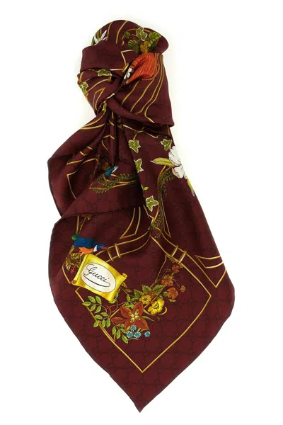 Gucci Floral Print Carré In Multi