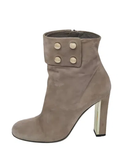Pre-owned Gucci Fold-over Button-detail Heeled Ankle Boots In Gray