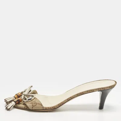 Pre-owned Gucci Fringe Size 39 Beige Canvas Slide Sandals