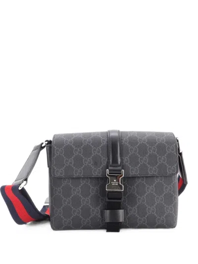 Pre-owned Gucci Front Buckle Web Messenger Bag Gg Coated Canvas Mini Crossbody Bag In ブラック