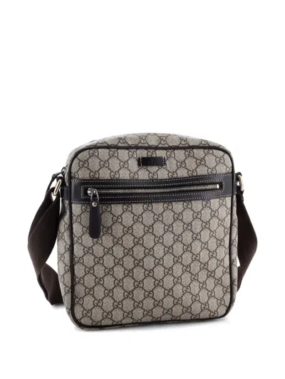 Pre-owned Gucci Front Zip Messenger Gg Coated Canvas Medium Crossbody Bag In Brown