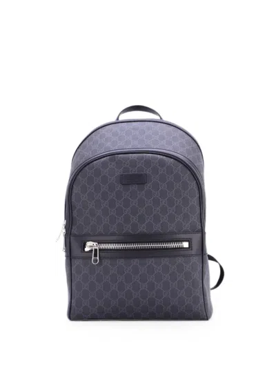 Pre-owned Gucci Front Zip Pocket Gg Coated Canvas Medium Backpack In Black