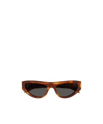 Gucci Full Frame Sunglasses In Black