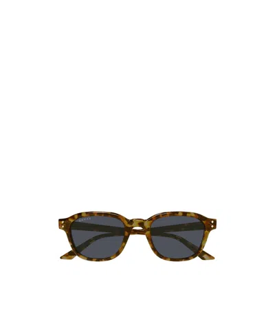 Gucci Full Frame Sunglasses In Black
