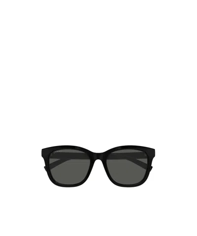 Gucci Full Frame Sunglasses In Black
