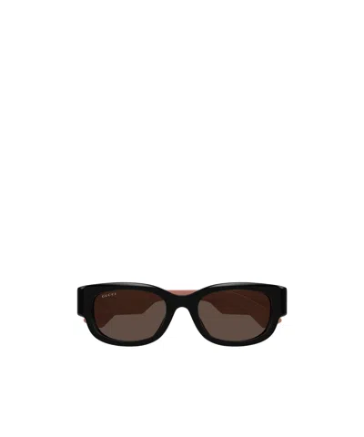 Gucci Full Frame Sunglasses In Black