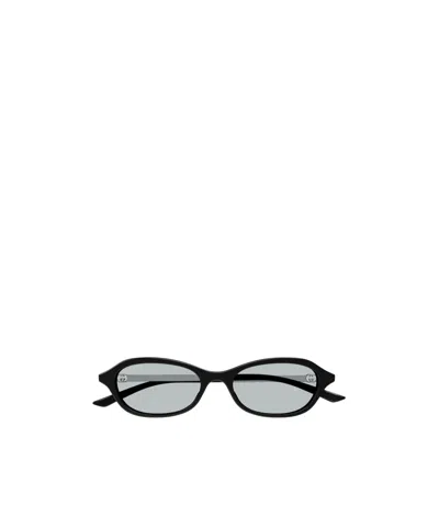 Gucci Full Frame Sunglasses In Black