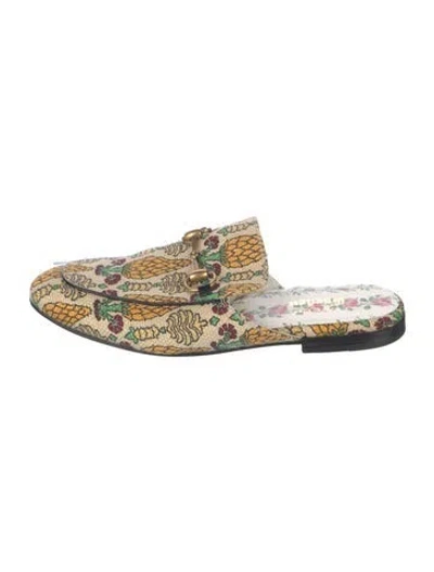 Pre-owned Gucci Garden Horsebit Accent Mules In Black