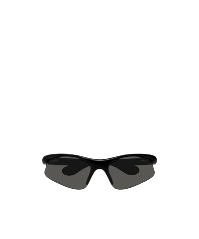 Gucci Geometric Frame Sunglasses In Black