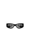 Gucci Geometric Frame Sunglasses In Black