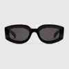 Gucci Geometric Frame Sunglasses In Black