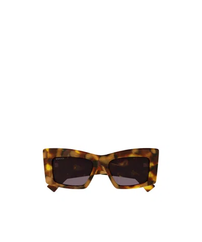 Gucci Geometric Frame Sunglasses In Brown