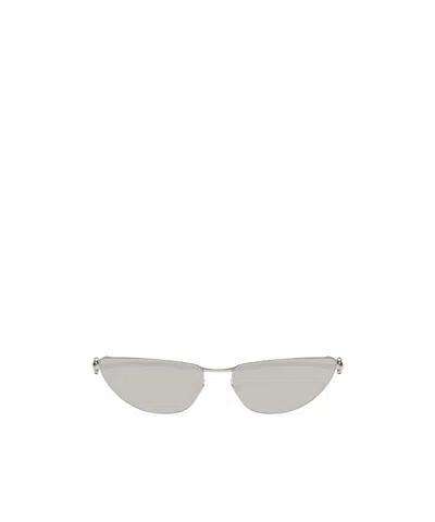 Gucci Geometric Frame Sunglasses In Gray