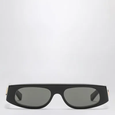 Gucci Geometric Sunglasses In Black
