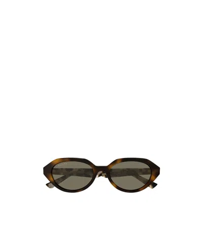 Gucci Geometric Sunglasses In Brown