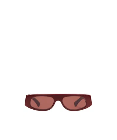 Gucci Geometrically Shaped Frame Sunglasses In Pink
