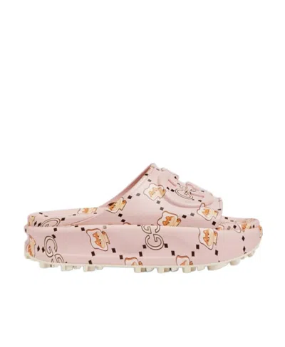 Gucci Gg Animal Printed Rubber Slippers In Nude