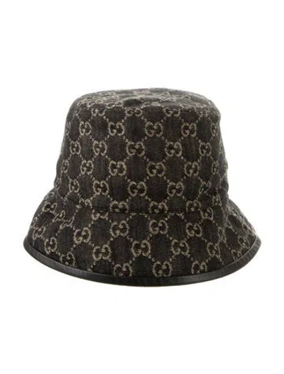 Pre-owned Gucci Gg Canvas Bucket Hat In Black