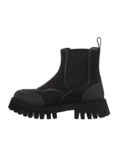 Pre-owned Gucci Gg Canvas Canvas Chelsea Boots In Black