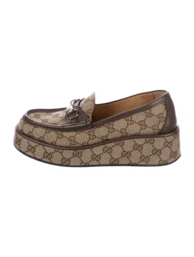 Pre-owned Gucci Gg Canvas Canvas Loafers In Neutral