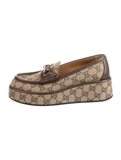 Pre-owned Gucci Gg Canvas Canvas Loafers In Neutrals