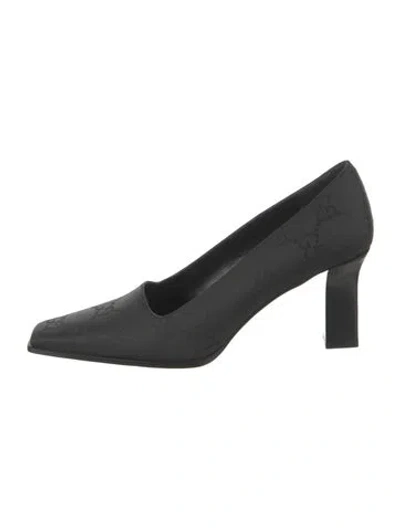 Pre-owned Gucci Gg Canvas Canvas Pumps In Black