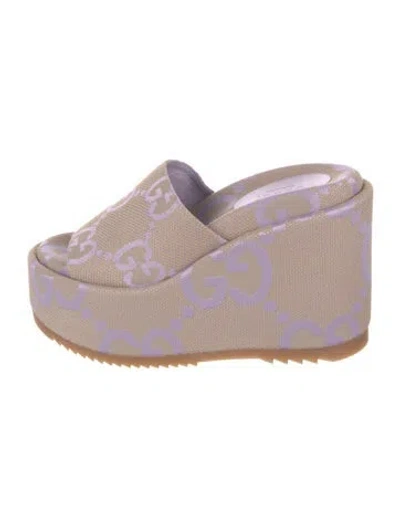 Pre-owned Gucci Gg Canvas Canvas Slides In Neutral