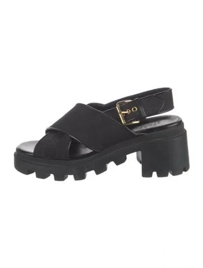 Pre-owned Gucci Gg Canvas Canvas Slingback Sandals In Black