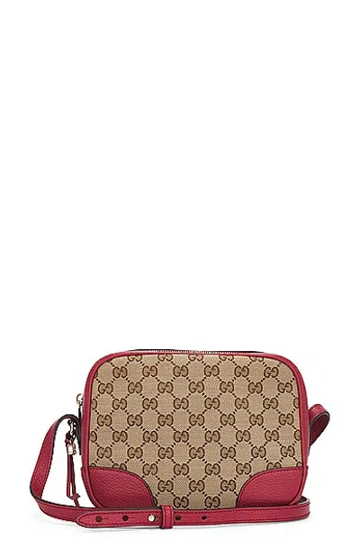 Gucci Gg Canvas Shoulder Bag In Beige