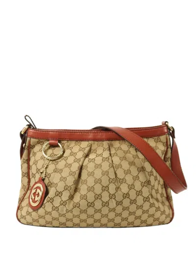 Pre-owned Gucci Gg Canvas Shoulder Bag In Neutral