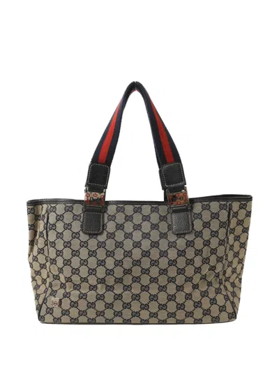 Pre-owned Gucci Gg Canvas Shoulder Bag In Neutral