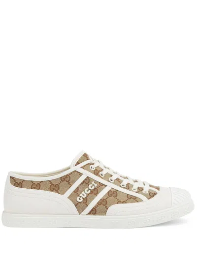 Gucci Gg Canvas Sneakers In Brown