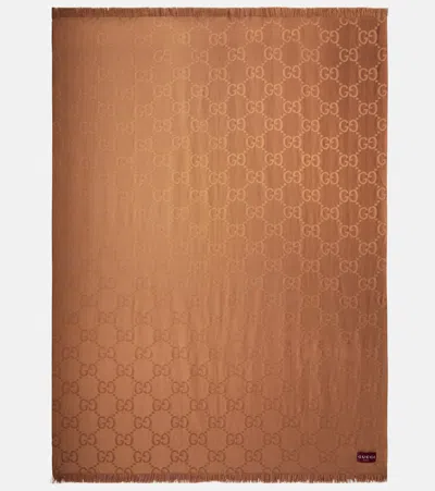 Gucci Gg Canvas Wool And Silk Blanket In Brown