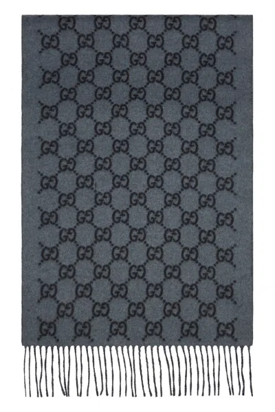 Gucci Gg Cashmere Scarf In Purple
