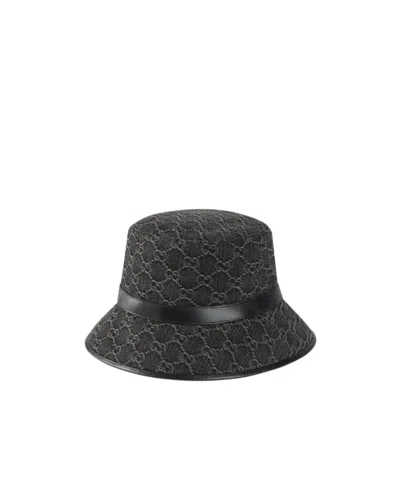 GUCCI GUCCI MONOGRAMMED BUCKET HAT
