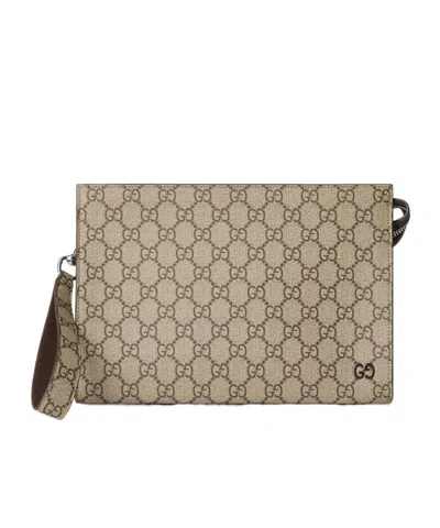 Gucci Gg Supreme Clutch Bag In Nude