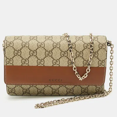 Pre-owned Gucci Gg Emblem Beige/brown Gg Supreme Canvas And Leather Wallet On Chain In Sand