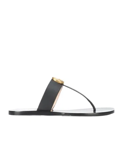 Gucci Gg Flip Flops In Black