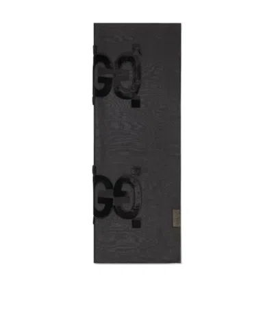 Gucci Gg Flocked-logo Scarf In Black