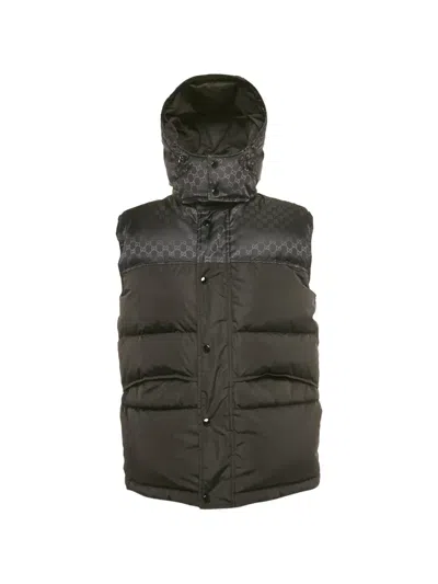 Pre-owned Gucci Gg Jacquard Down Gilet In Black