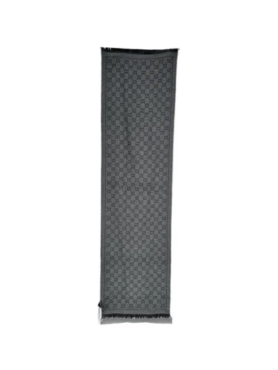 Pre-owned Gucci Gg Jacquard Fringed Scarf In Grey
