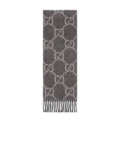 GUCCI GUCCI GG MONOGRAM FRINGED SCARF