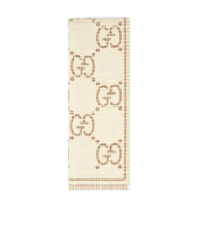 Gucci Gg Wool Jacquard Scarf In Beige