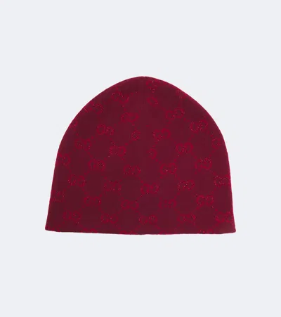 Gucci Gg Jacquard Wool-blend Lamé Beanie In Red