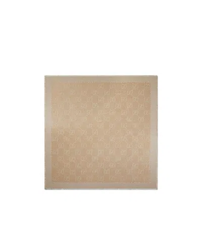 Gucci Gg Lamé Jacquard Shawl In Beige