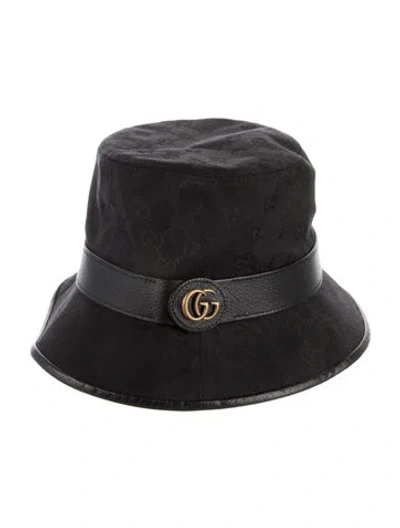 Pre-owned Gucci Gg Logo Bucket Hat In Black