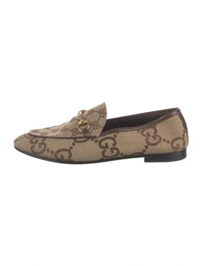 Pre-owned Gucci Gg Logo Canvas Loafers In Neutral