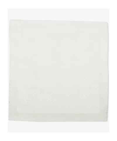 Gucci Gg Logo Jacquard Scarf In White